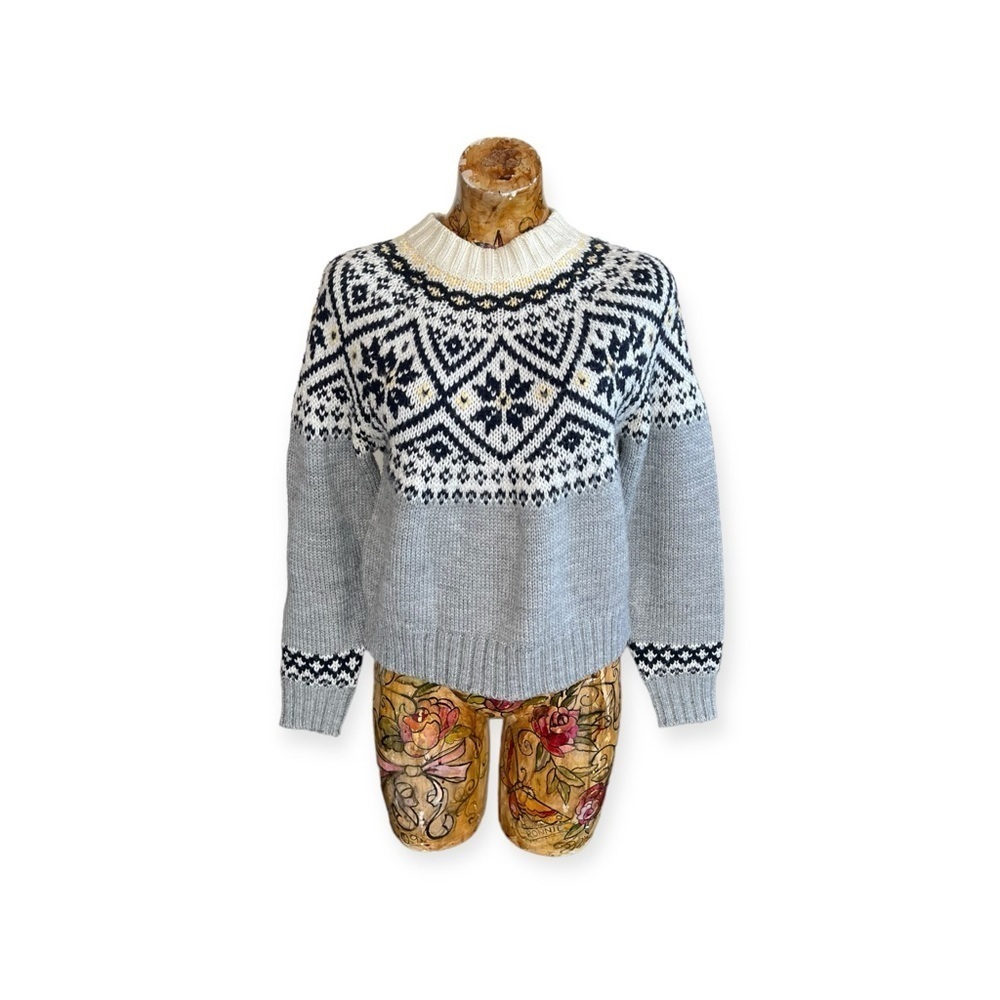 Frank and Oak sweater gray black small
